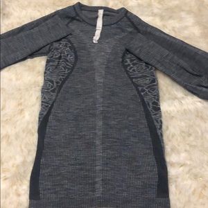Lululemon longsleeve